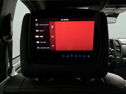 Used 2021 Nissan Titan PRO-4X w/ Pro-4x Convenience Package image 40