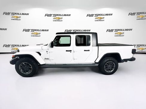 Used 2020 Jeep Gladiator Overland AWD/4WD image 4
