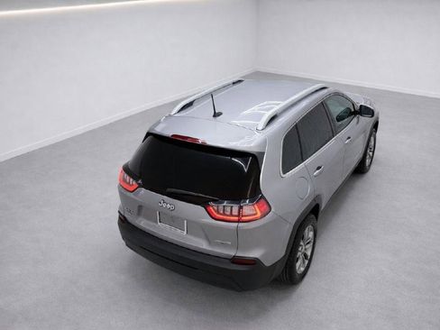 Used 2019 Jeep Cherokee Latitude Plus w/ Cold Weather Group AWD/4WD image 30