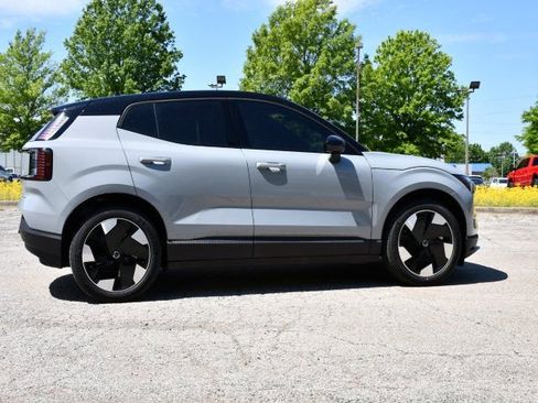 New 2026 Volvo EX30 Plus w/ Protection Package Premier AWD/4WD image 8
