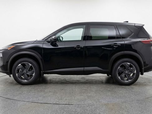 Used 2025 Nissan Rogue SV image 5