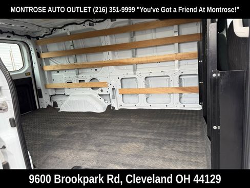 Used 2023 Ford Transit 250 Low Roof AWD w/ Exterior Upgrade Package image 28
