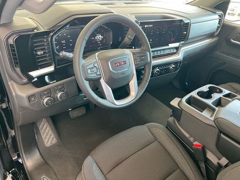 New 2026 GMC Sierra 1500 Elevation image 6