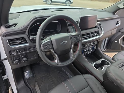 Used 2023 Chevrolet Tahoe RST w/ Luxury Package image 17