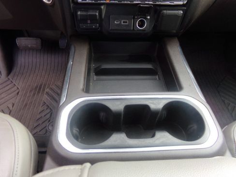 Used 2020 Chevrolet Silverado 1500 RST image 19