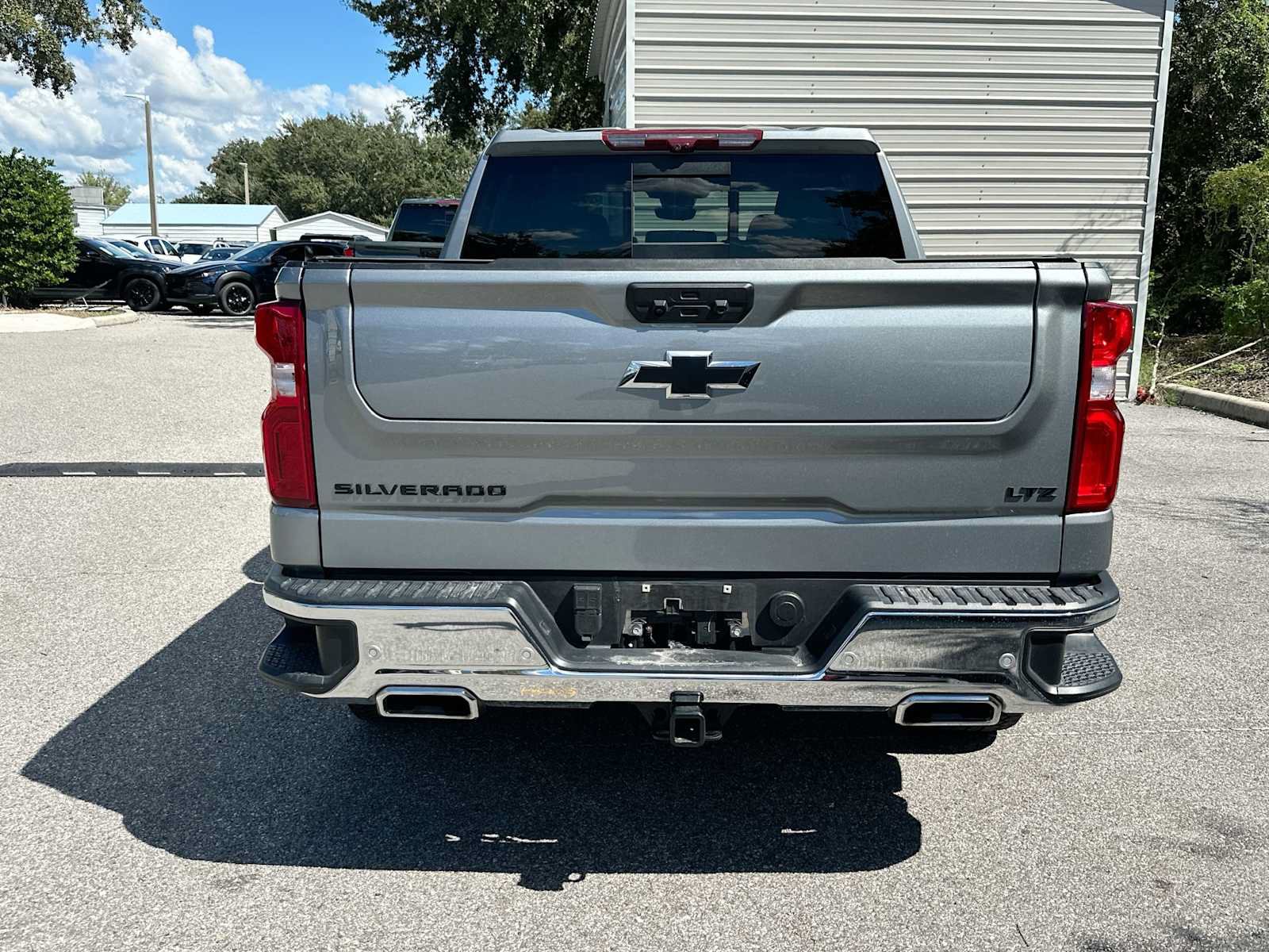 Certified 2024 Chevrolet Silverado 1500 LTZ AWD/4WD image 5