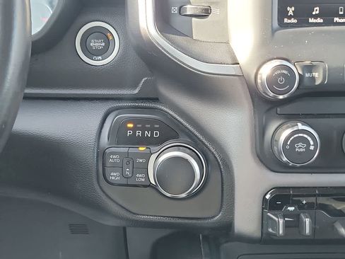 Used 2019 RAM 1500 Big Horn image 18