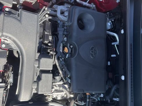 Used 2024 Toyota RAV4 LE image 27