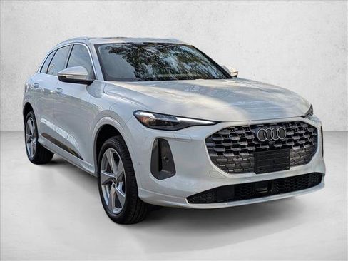 New 2025 Audi Q5 Premium Plus image 9