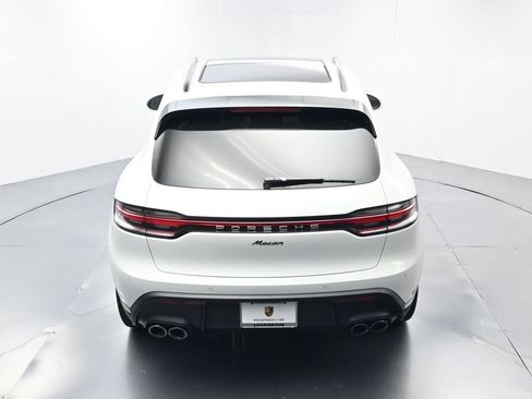 Certified 2026 Porsche Macan AWD/4WD image 38