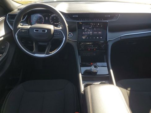 Used 2024 Jeep Grand Cherokee L Laredo w/ Trailer Tow Package image 15