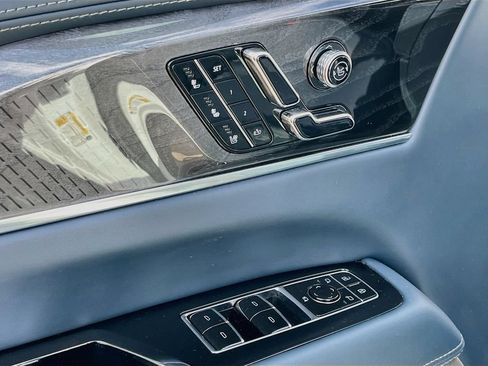 Used 2025 Cadillac Escalade IQ Luxury 2 w/ LPO, Premium Carpet Package AWD/4WD image 11