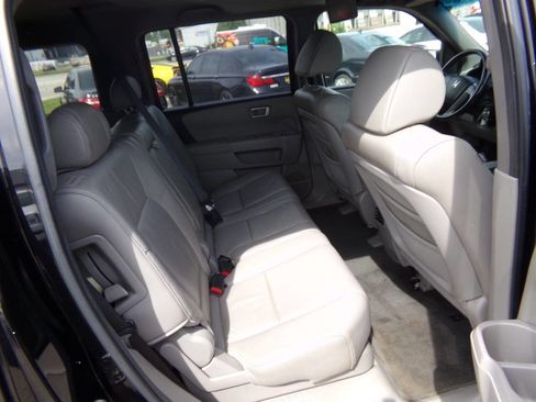 Used 2010 Honda Pilot EX-L image 23