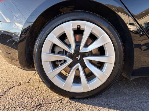 Used 2022 Tesla Model 3 image 36