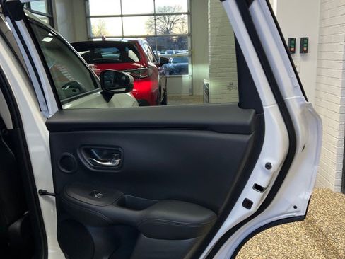 New 2026 Honda HR-V EX-L image 15