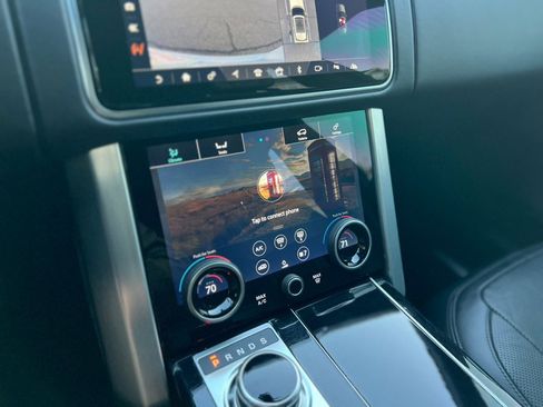 Used 2020 Land Rover Range Rover HSE image 28