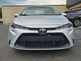 Used 2022 Toyota Corolla LE image 2