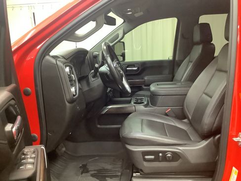 Used 2022 GMC Sierra 2500 SLT w/ SLT Convenience Package AWD/4WD image 15