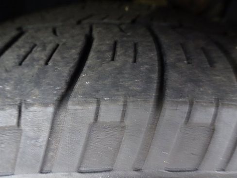 Used 2017 Buick Regal Sport Touring image 36