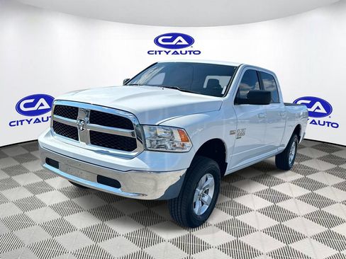 Used 2021 RAM 1500 Classic SLT AWD/4WD image 10