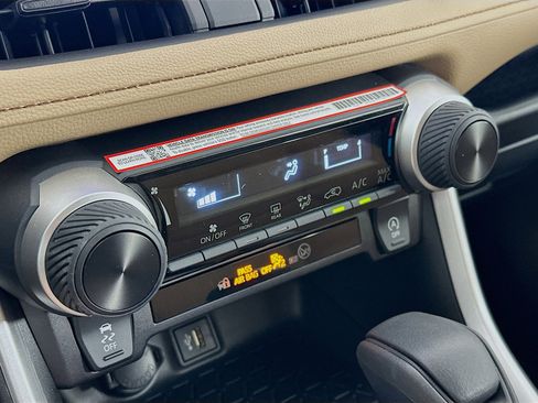 Used 2025 Toyota RAV4 LE image 24