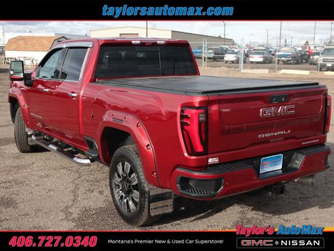 Used 2024 GMC Sierra 3500 Denali w/ Denali Reserve Package image 43