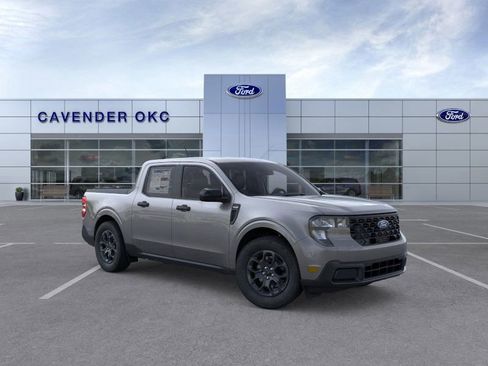 New 2025 Ford Maverick XLT w/ XLT Luxury Package image 31