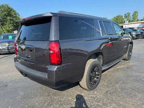 Used 2017 Chevrolet Suburban LS w/ Enhanced Driver Alert Package AWD/4WD image 5