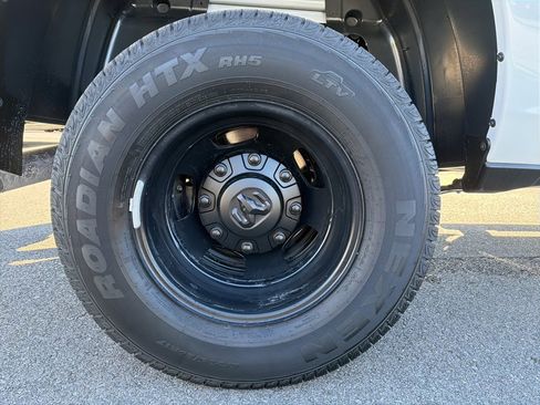New 2026 RAM 3500 Tradesman image 12