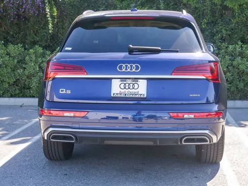 Used 2023 Audi Q5 2.0T Premium w/ Convenience Package AWD/4WD image 9