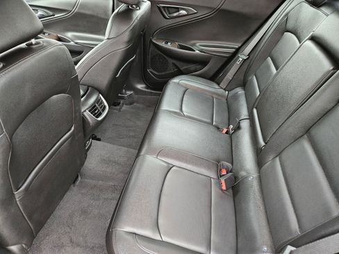 Used 2024 Chevrolet Malibu LT image 32