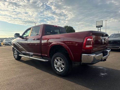 Used 2022 RAM 2500 Laramie AWD/4WD image 4