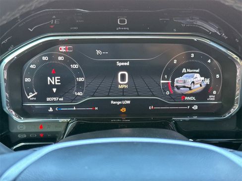 Used 2024 GMC Sierra 1500 Elevation image 32