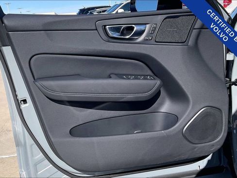 Certified 2026 Volvo XC60 B5 Ultra w/ Climate Package image 23