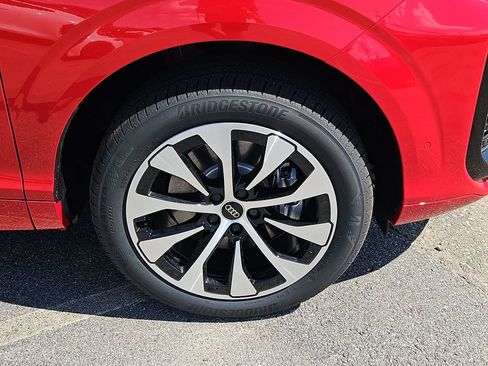 New 2026 Audi Q3 quattro 2.0T AWD/4WD image 4
