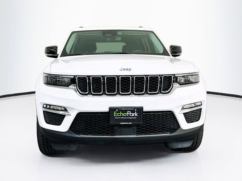 Used 2023 Jeep Grand Cherokee 4WD 4xe image 2