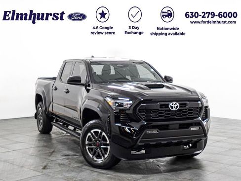 Used 2025 Toyota Tacoma TRD Sport image 1