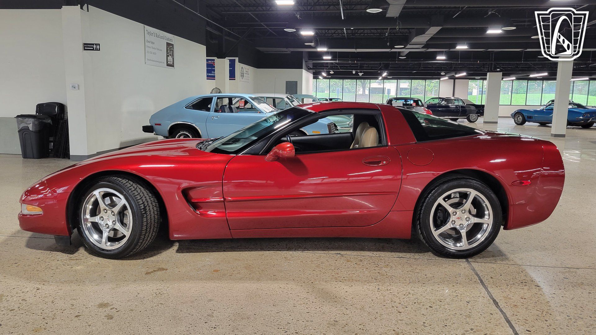 Used 1999 Chevrolet Corvette Coupe RWD image 22