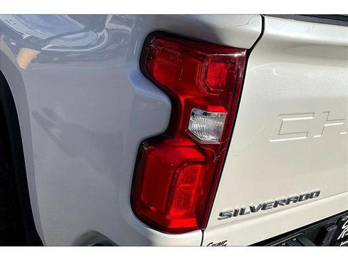 Used 2020 Chevrolet Silverado 2500 High Country w/ Z71 Off-Road Package image 24