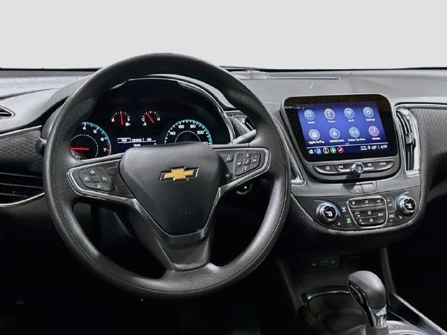 Used 2021 Chevrolet Malibu LT FWD image 20
