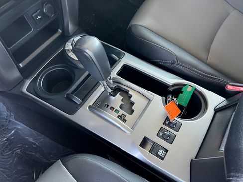 Used 2023 Toyota 4Runner SR5 Premium image 15