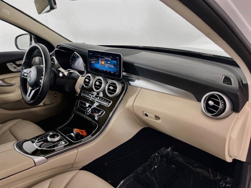 Used 2021 Mercedes-Benz C 300 Sedan w/ Premium Package image 38