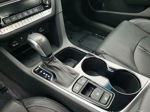 Used 2018 Hyundai Sonata Limited w/ Ultimate Package 07 image 20