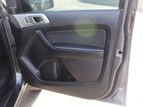 Used 2020 Ford Ranger XLT w/ Equipment Group 301A Mid image 11