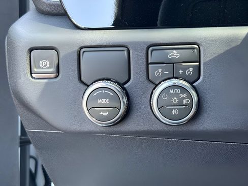 New 2026 GMC Sierra 1500 Elevation RWD image 19