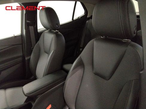 Used 2025 Buick Encore GX Preferred image 28