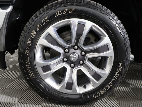 Used 2022 RAM 1500 Limited w/ Off-Road Group image 20