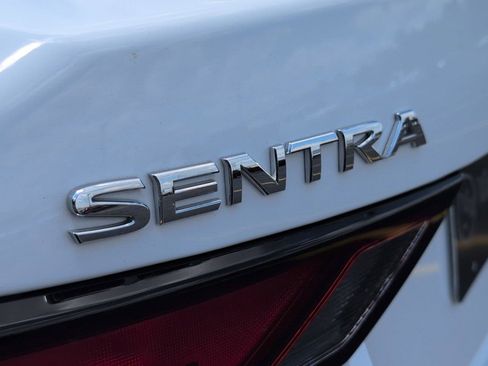 Used 2024 Nissan Sentra S FWD image 32