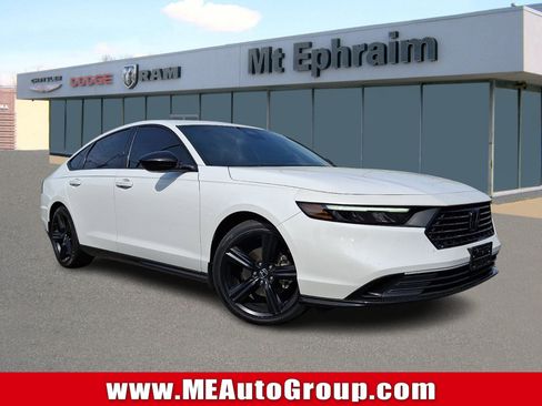 Used 2023 Honda Accord Sport image 1