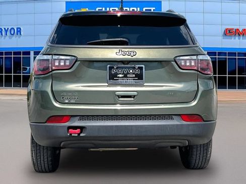 Used 2019 Jeep Compass Trailhawk w/ Leather Interior Group AWD/4WD image 6